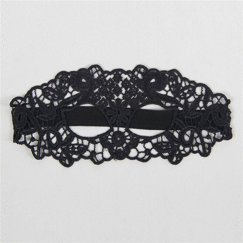 Queen Lingerie - Schwarze Spitzenmaske