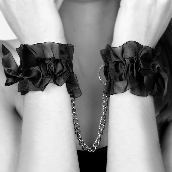 Bijoux - Indiscrets Frou Frou Esposas Organza